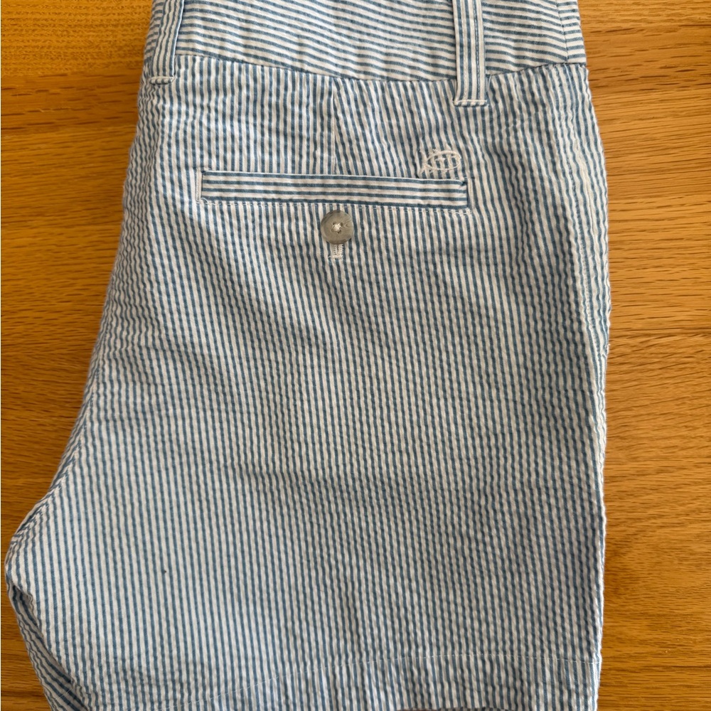 Women’s Southern Tide Light Blue Seer Sucker Shorts